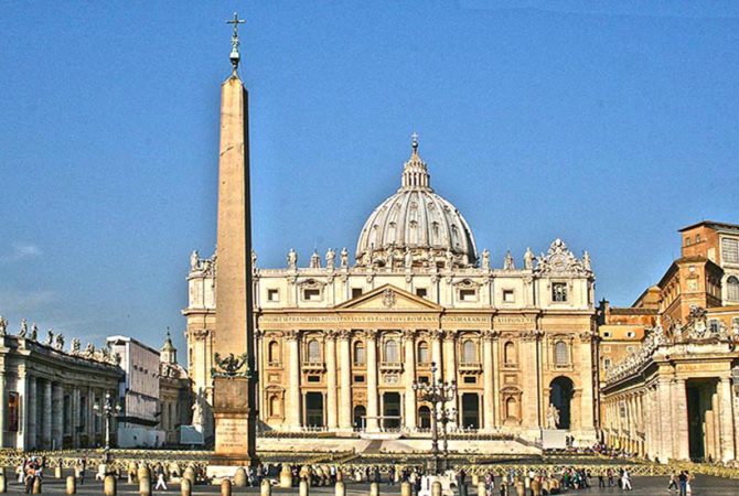 Do Egito Antigo ao Vaticano: conheça a história do imponente obelisco da Praça de São Pedro