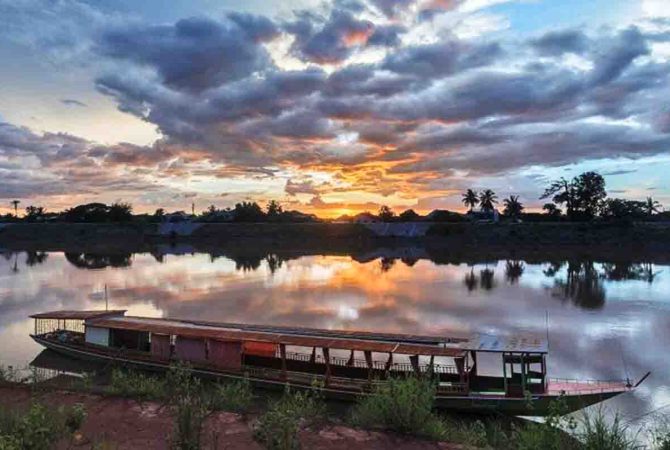 Maravilha do Sudeste Asiático: Planalto Bolaven atrai turistas com cachoeiras gigantes e tradição cafeeira no Laos