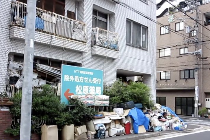 Gomi yashiki, casas lotadas de lixo viram dor de cabeça para autoridades no Japão – Reprodução