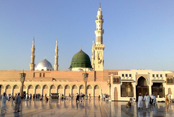 Mesquita do Profeta, referência da devoção islâmica