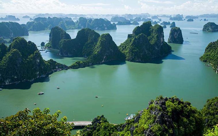 Baía Bai Tu Long, Vietnã - Imagem de Xuan Duong por Pixabay