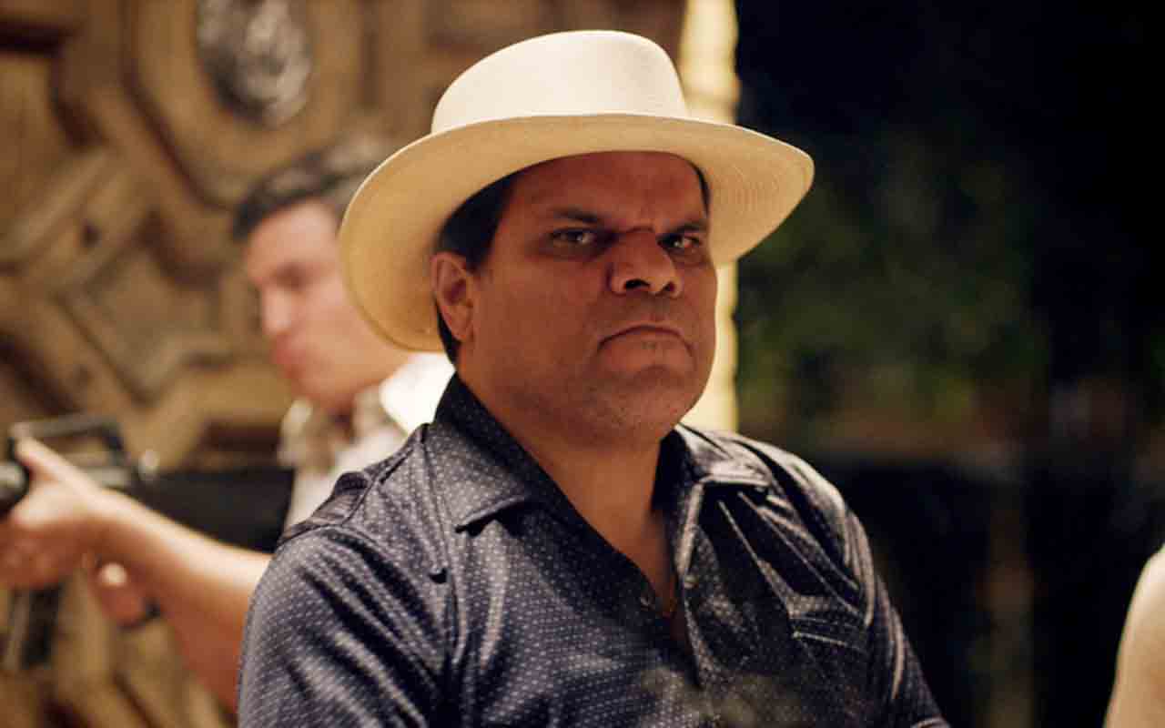 Nos últimos anos, Guzmán atuou em séries famosas. Uma delas é “Narcos” (2015), que tem o brasileiro Wagner Moura no papel do narcotraficante colombiano Pablo Escobar.