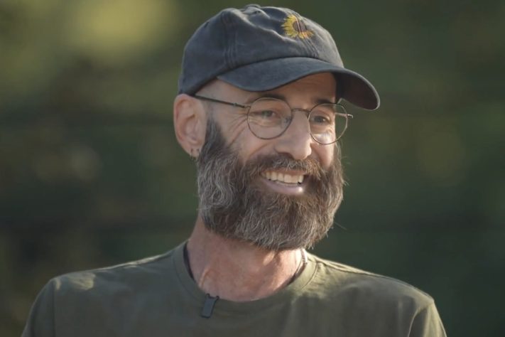 Homem com câncer terminal celebra despedida com chope, roda de samba e homenagens - Reprodução/TV Globo