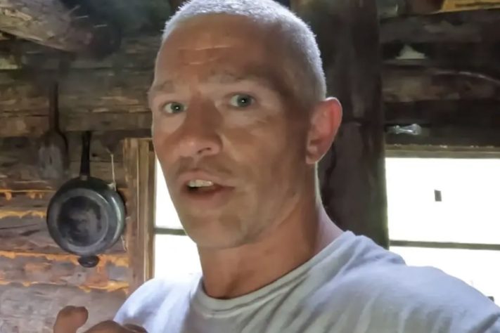 Matt Brown no reality show 'A Grande Família do Alasca' – Reprodução