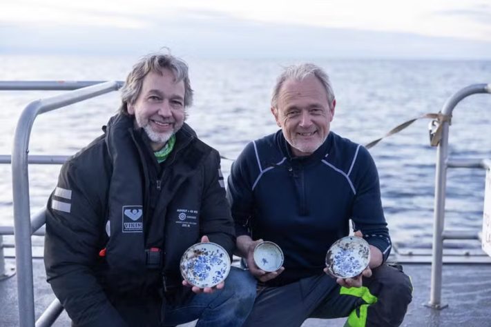 Naufrágio de 275 anos revela tesouro de porcelanas chinesas intacto no fundo do mar da Noruega – Espen Saastad og Norsk Maritimt Museum