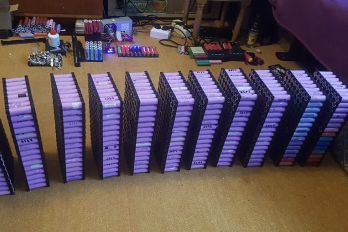 Projeto do usuário Glubux está fornecendo energia para a casa inteira – Reprodução/Glubux/Second Life Storage
