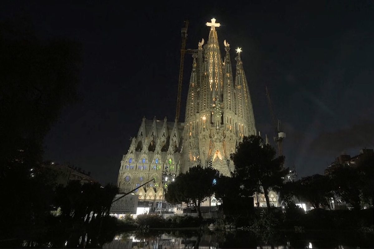 Sagrada Família inaugura Torre de Jesus 144 anos após início das obras – Reprodução