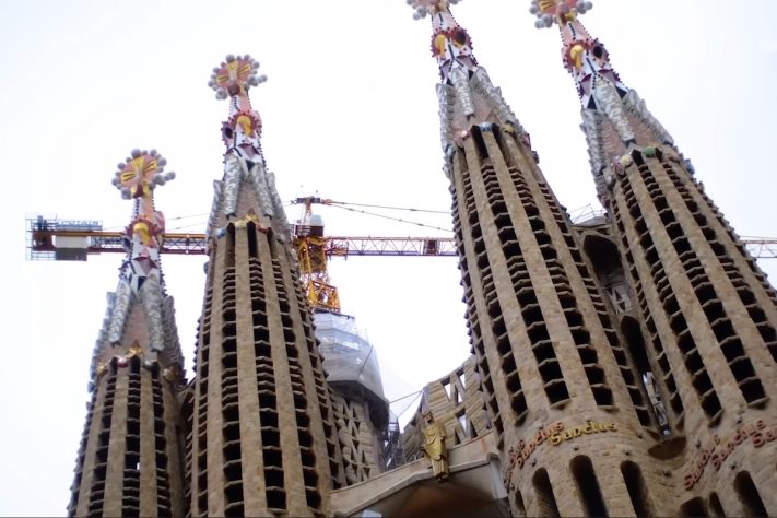 Sagrada Família inaugura Torre de Jesus 144 anos após início das obras – Reprodução