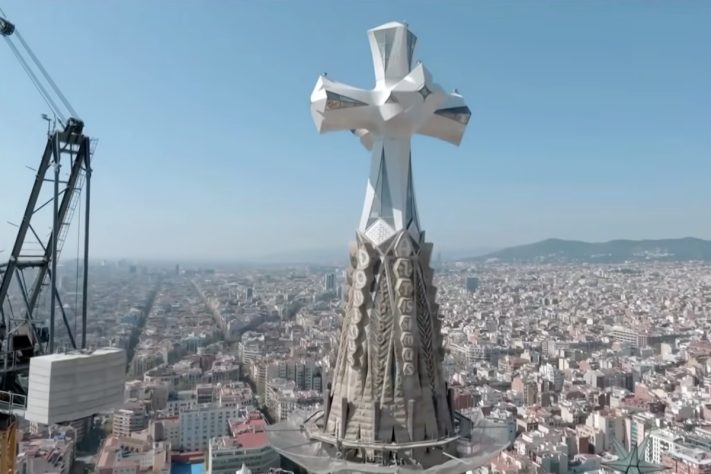 Sagrada Família inaugura Torre de Jesus 144 anos após início das obras – Reprodução/GloboNews