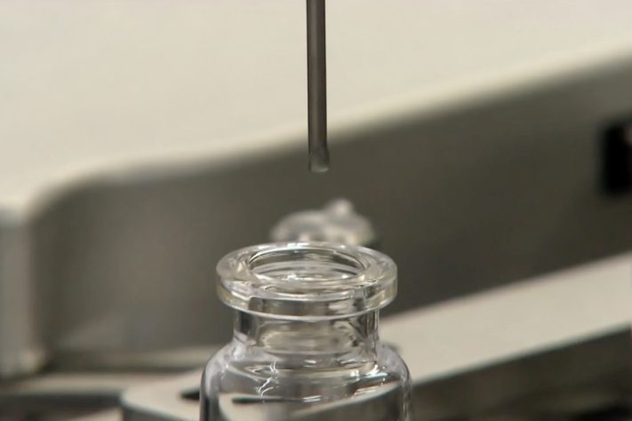 Aplicação da vacina da dengue do Butantan foi suspensa – Reprodução/GloboNews