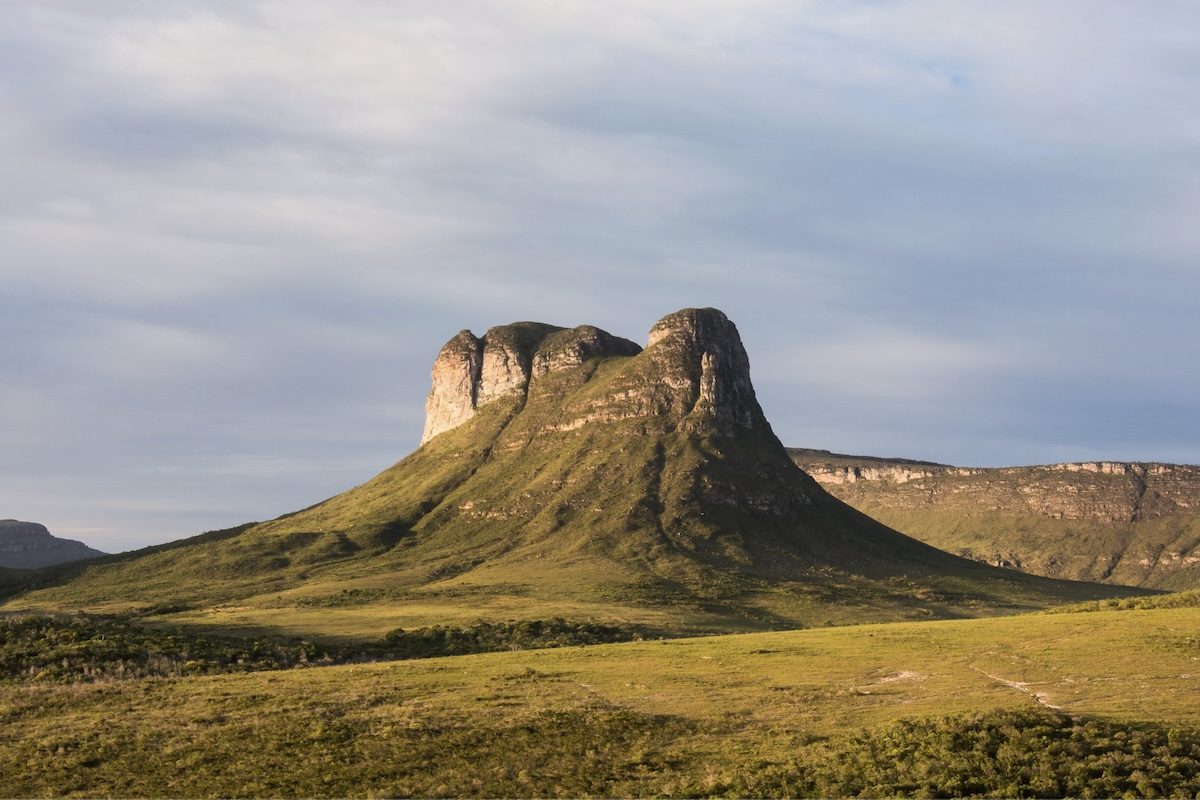 O mapeamento completo dessas estruturas deve ser concluído pelo IBGE ainda em 2026. A nova metodologia representa um marco para a Geografia brasileira e redefine a forma como o relevo do país será estudado e compreendido nos próximos anos.
