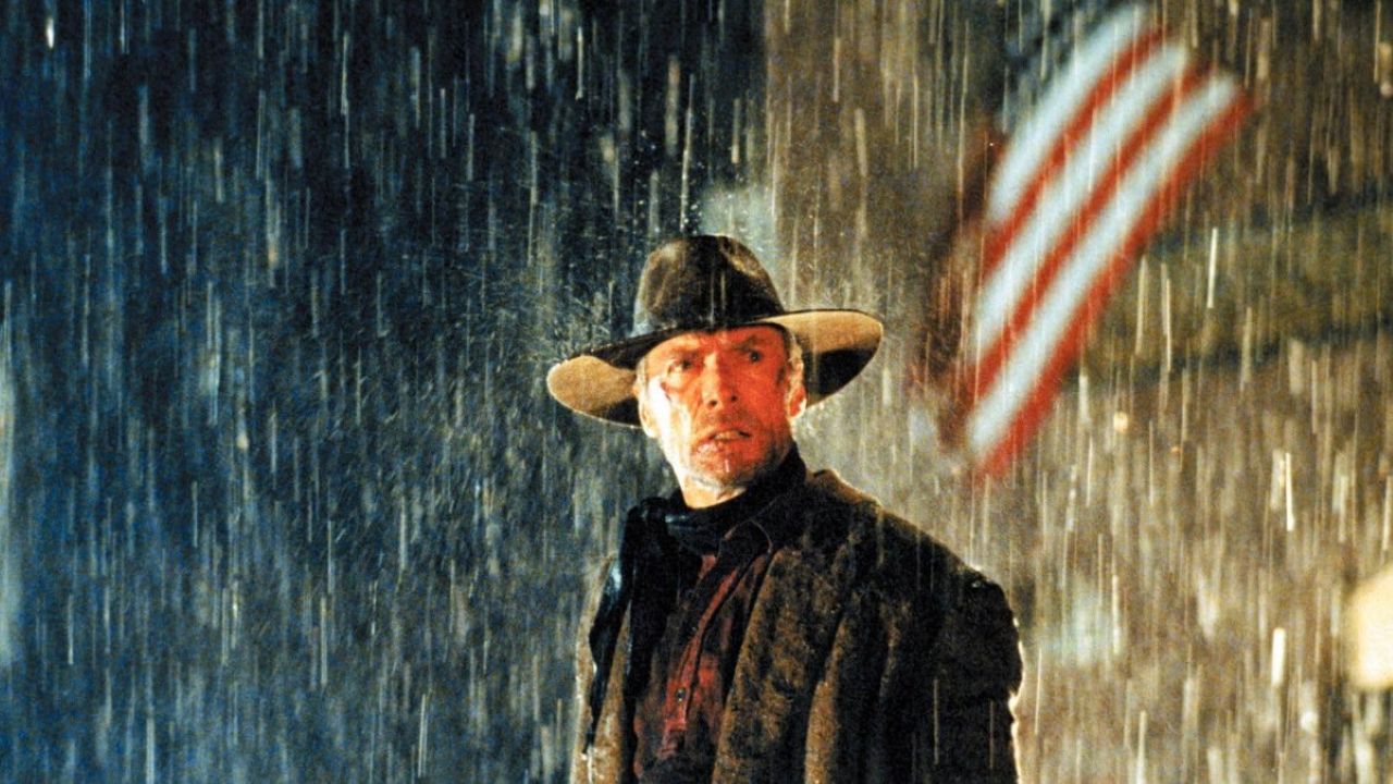 Eastwood estreou como diretor em 1971 com 