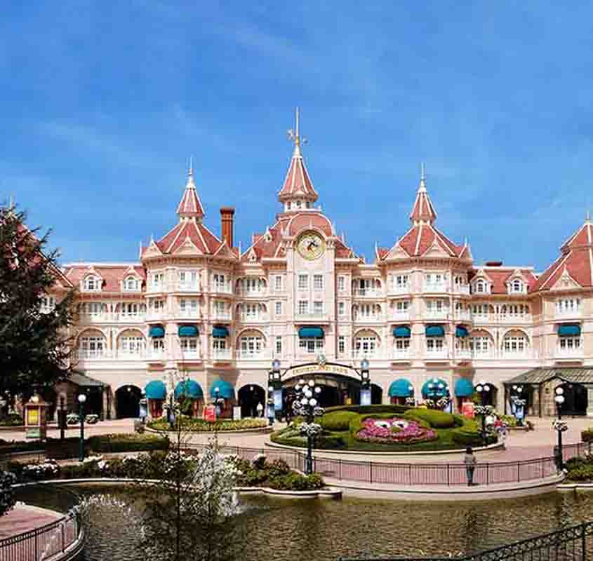 Disneyland Paris, Euro Disney Resort, França - Image by Aline Dassel from Pixabay