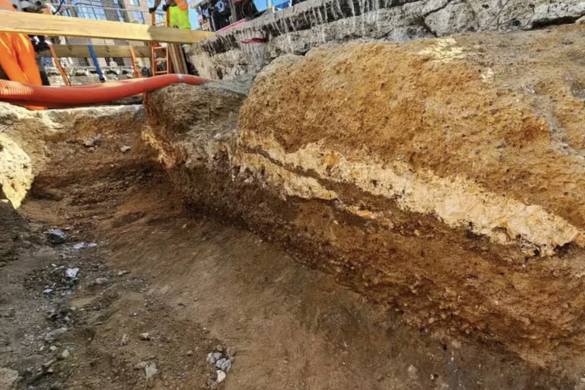 Estrada romana de 2 mil anos é descoberta em Londres – Divulgação/Museum of London Archaeology