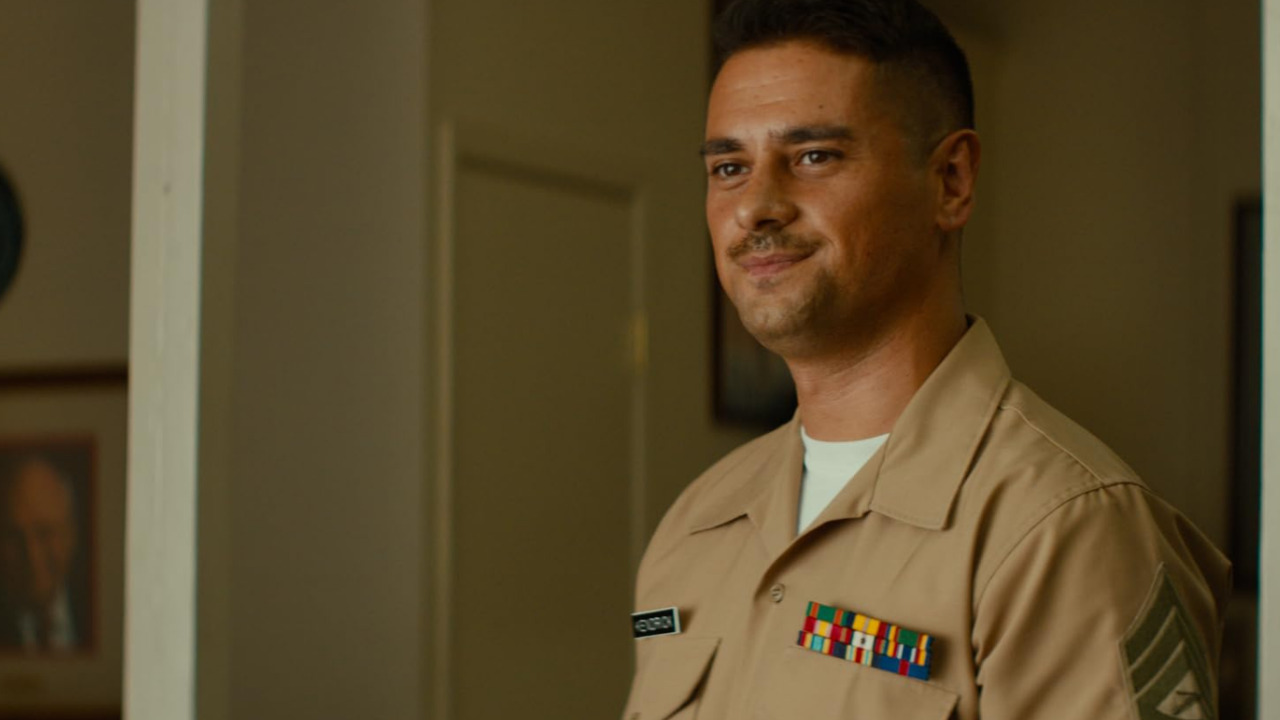 J.R. Ramirez também acumula em sua filmografia títulos como “24 Horas”, “I Will Follow”, “Hacienda Heights”, “The Coalition”, “GCB”, “Barrados no Baile: Nova Geração”, “Emily Owens, M.D.”, “Life Starts Tomorrow”, “Arrow”, “Lua de Mel Incomum”, “Rosewood”, “Sun Dogs” e “NCIS: Nova Orleans”, entre outros.
