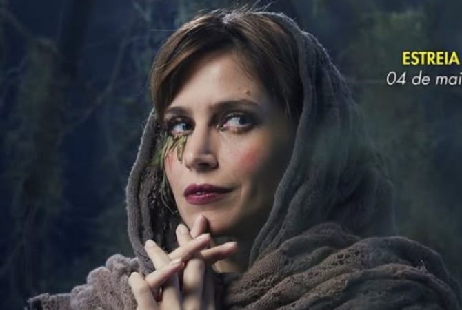 Mel Lisboa interpreta Helena Blavatsky em nova peça