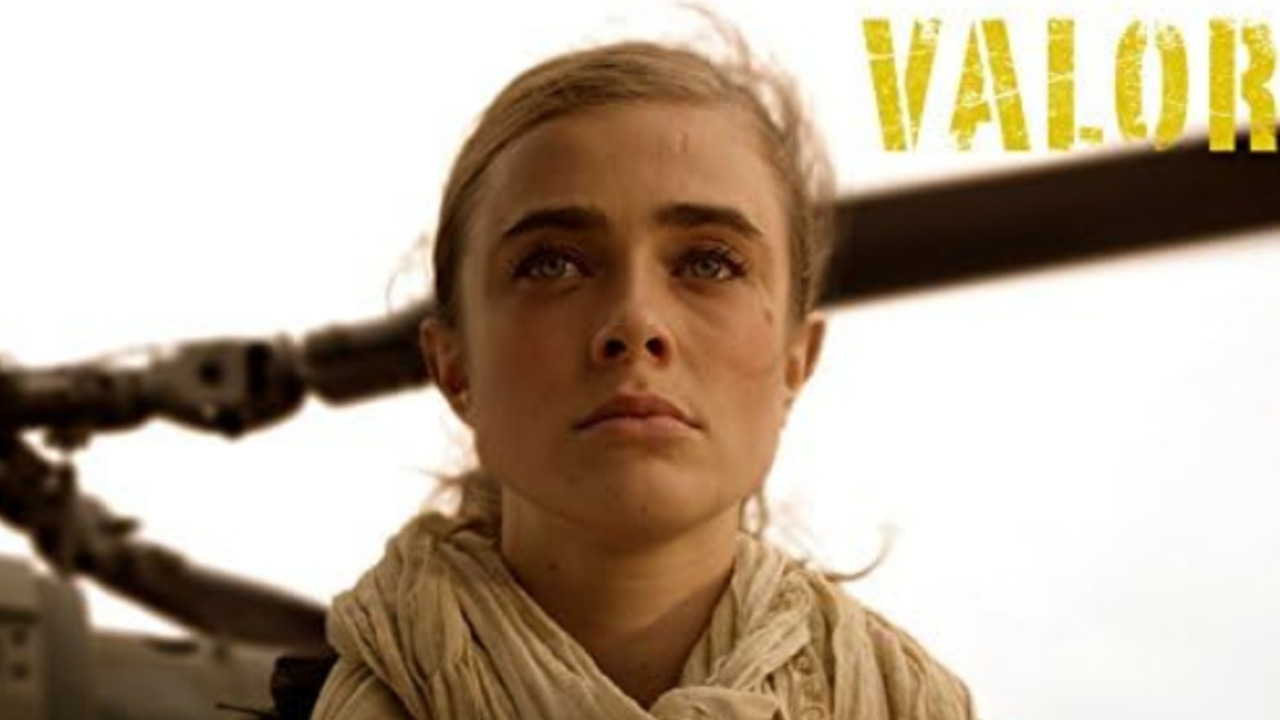 Outros títulos que fazem parte da filmografia de Melissa Roxburgh são “Big Time Movie”, “Arrow”, “Rita”, “The Tomorrow People”, “Supernatural”, “O Duende: As Origens”, “Busca Explosiva 4”, “Sorority Murder”, “Lost Solace”, “Legends of Tomorrow”, “Travelers”, “Valor”, “In God I Trust” e “Enquanto Estivermos Juntos”, entre outros.
