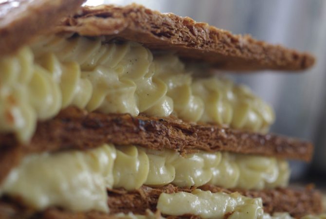 Mil-folhas: conheça a origem do clássico da confeitaria francesa