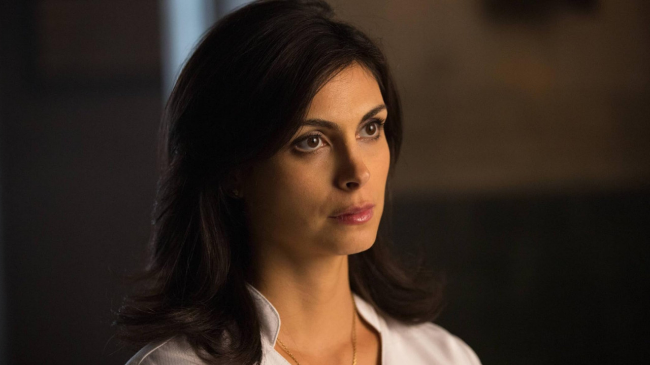 Entre 2015 e 2019, Baccarin também se destacou como a Dra. Leslie Thompkins em 