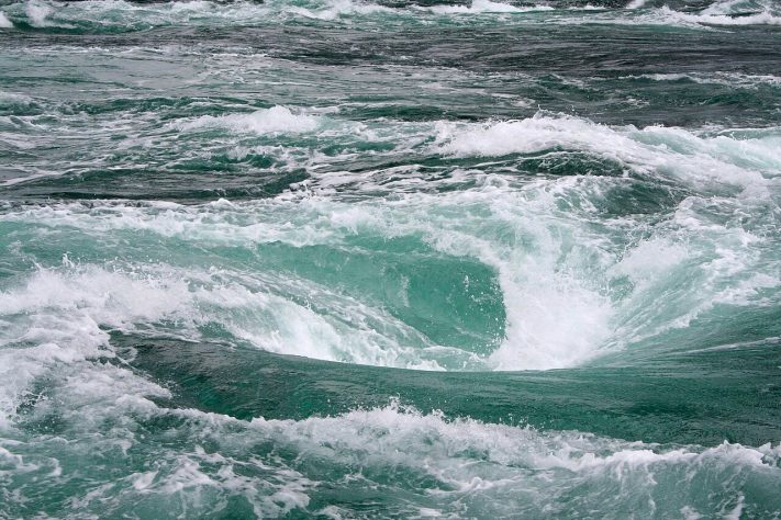 Oceano, corrente marítima – Wikimedia Commons/Hellbuny