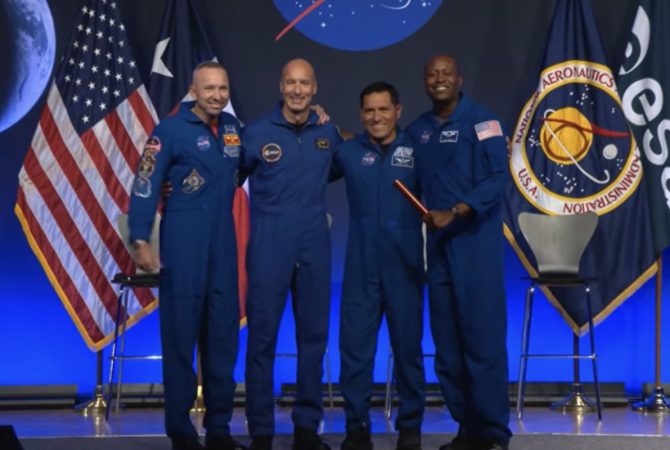Nasa define equipe da Artemis III, missão que prepara futura base lunar; conheça os astronautas