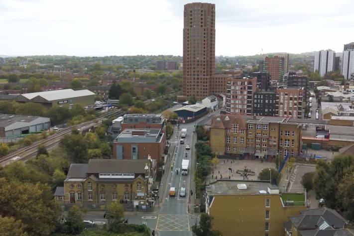 Old Kent Road, Londres – Reprodução/YouTube