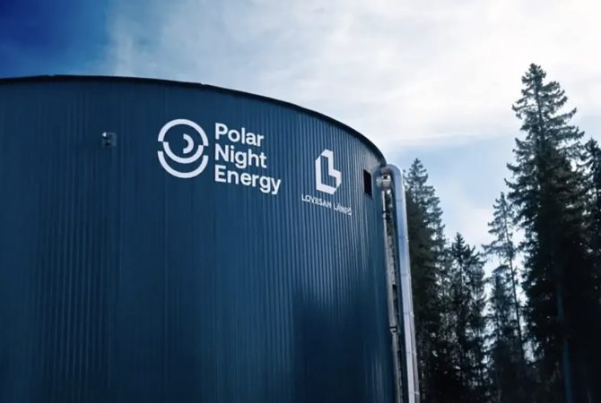 Solução inovadora: Finlândia aposta em bateria de areia para revolucionar o armazenamento de energia