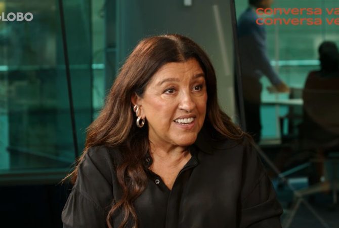 Regina Casé estreia a peça “Viva! Vida” no Rio de Janeiro