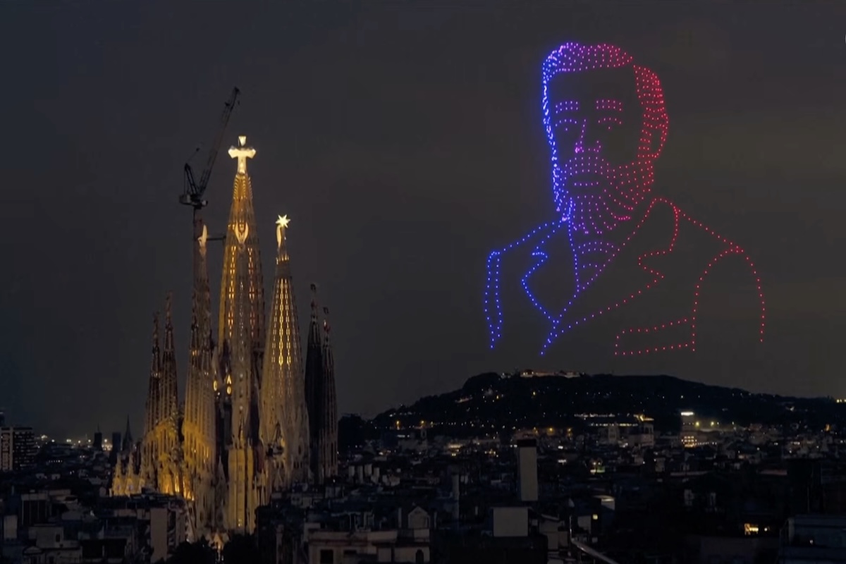 Sagrada Família inaugura Torre de Jesus 144 anos após início das obras – Reprodução