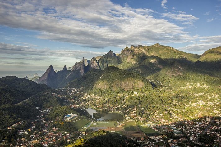 Parque Nacional da Serra dos Órgãos - Wikimedia Commons/Shooterb9