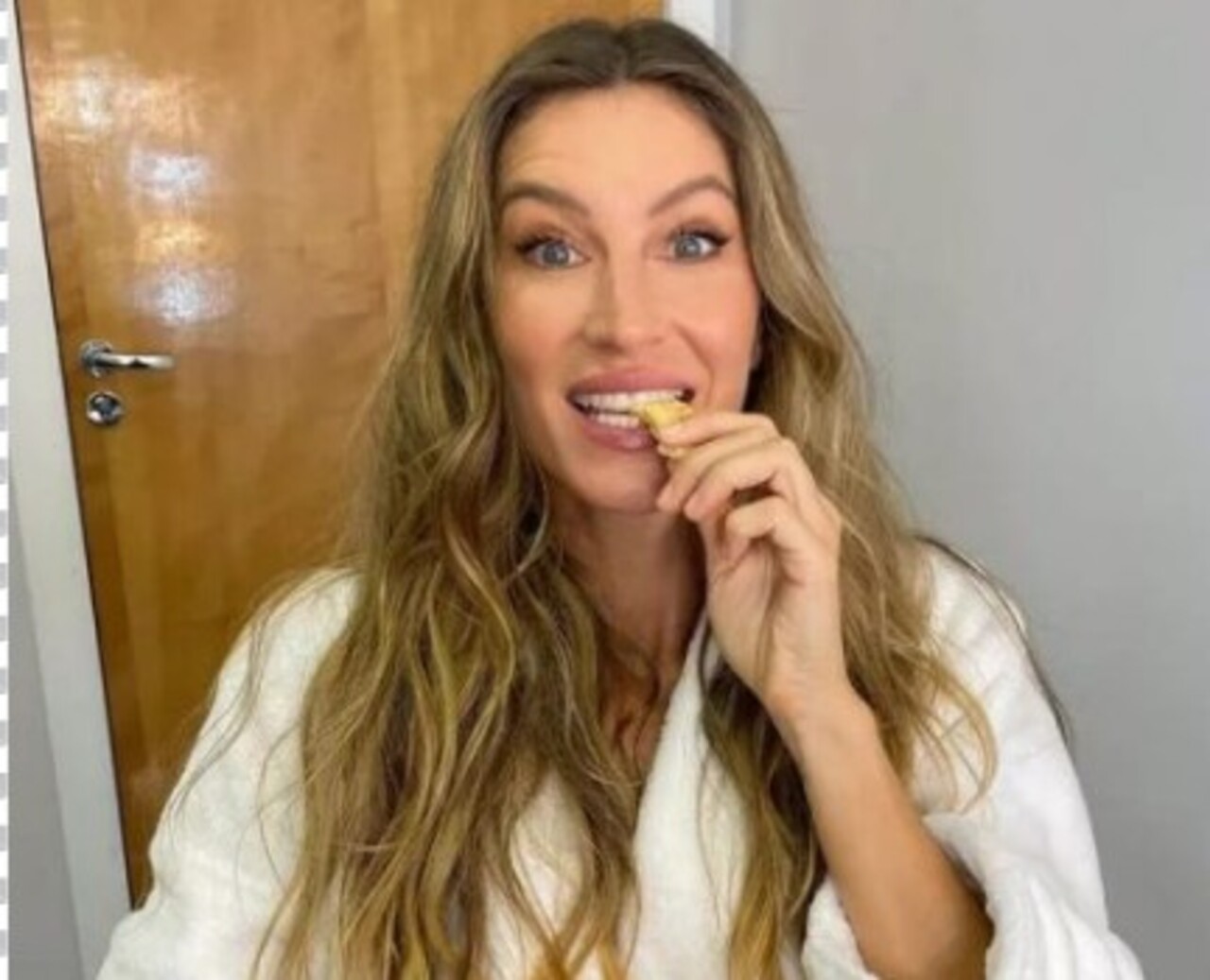 Gisele Bündchen - A supermodelo internacional, gaúcha, segue uma dieta de vegetais e cereais. Seu ex-marido Tom Brady, astro do futebol americano, seguia a mesma toada. Porém, Gisele já confessou que adora pão de queijo..uma tentação que foge à regra.