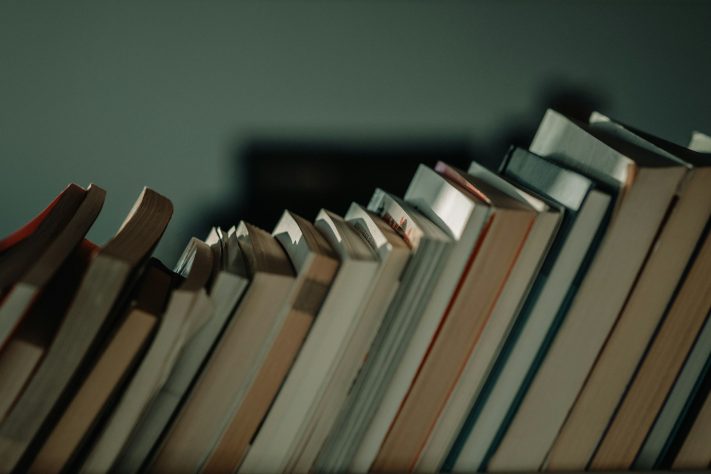 Livros - Jason W/Unsplash