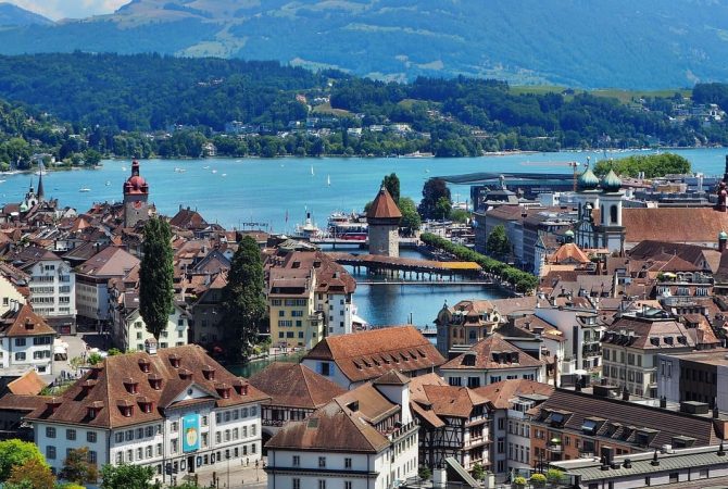 Lucerna: entre o brilho do lago e a alma da Suíça