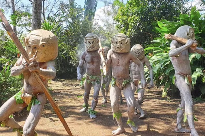 Tribo dos Asaro, na Papua-Nova Guiné, é uma das mais intrigantes do mundo | Reprodução