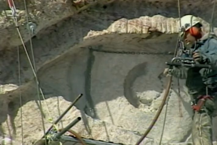 Escultura em montanha de Dakota do Sul homenageia líder indígena Cavalo Louco – Reprodução/CNN
