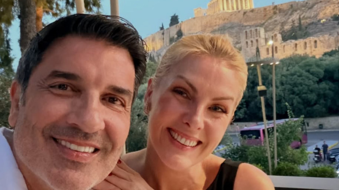 A primeira parada do roteiro foi Atenas, capital grega, onde os primeiros dias renderam uma experiência marcada pela gastronomia, pela cultura e pelo romance do casal. Em diversas imagens, Ana e Edu aparecem abraçados, posando em frente a pontos turísticos e exibindo largos sorrisos.
