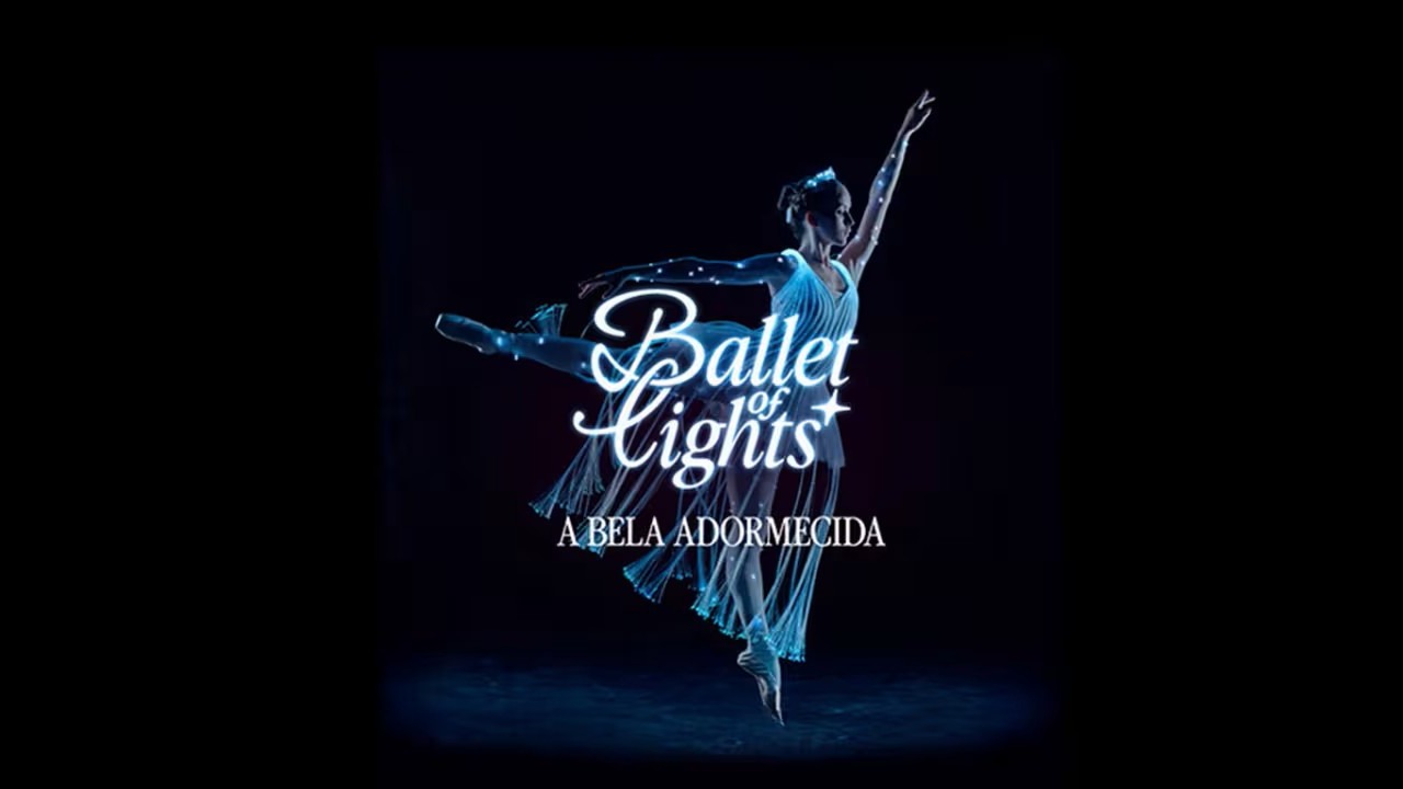 O espetáculo 'Ballet of Lights: A Bela Adormecida' chegou ao Rio de Janeiro. Com duas apresentações no Teatro PRIO no dia 26 de julho de 2026, a produção reinterpreta o conto clássico por meio da dança, com coreografia e figurinos que brilham no escuro ao longo da apresentação.
 -  (crédito: Divulgação)