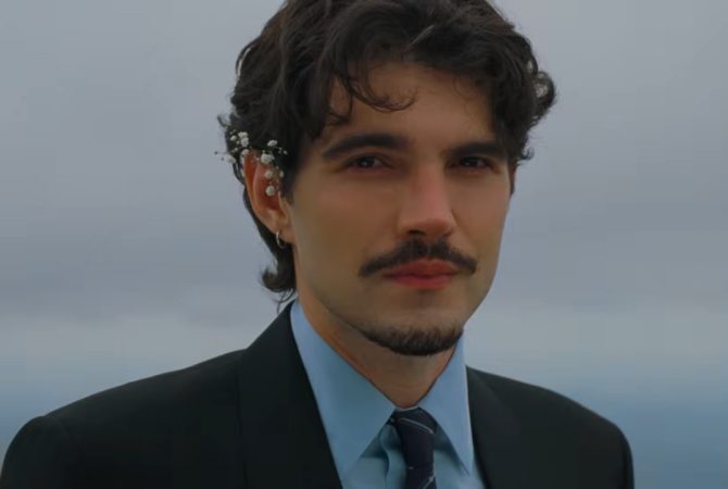 Jão anuncia retorno à música com o álbum “Memórias Póstumas”