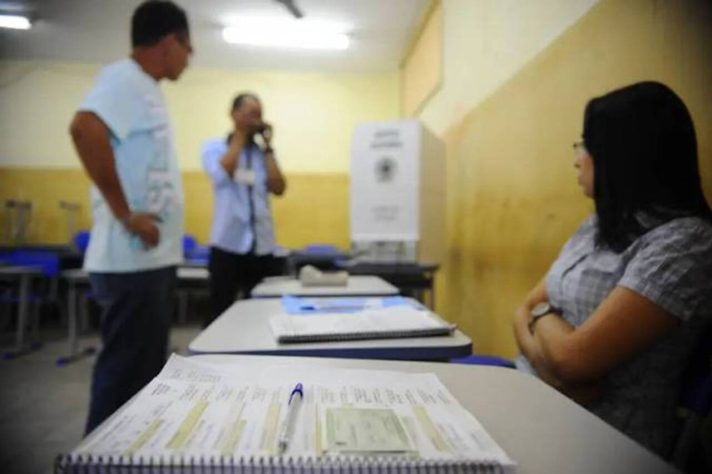 Mesários nas eleições