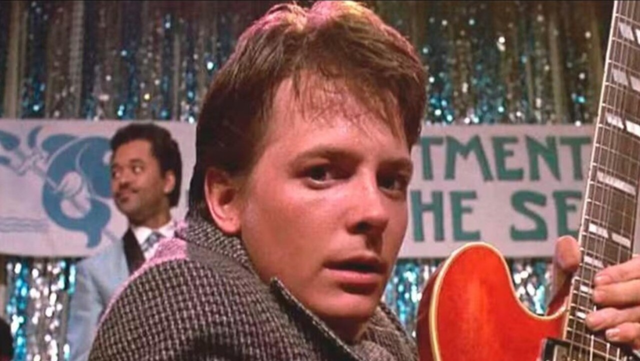 Nascido em 9 de junho de 1961, Michael J. Fox ficou mundialmente conhecido por protagonizar a trilogia 