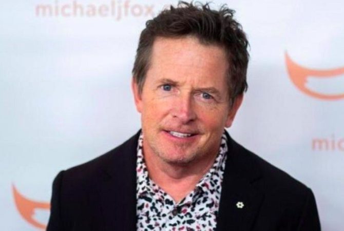 Michael J. Fox será homenageado no Emmy 2026 e fala sobre voltar a atuar