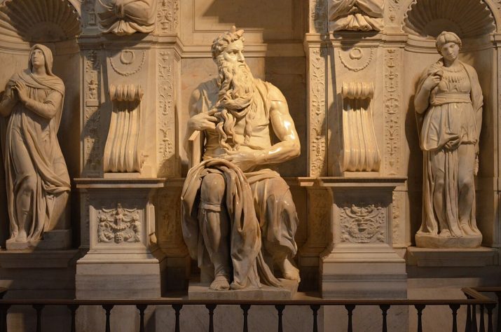Escultura Moisés, de Michelangelo