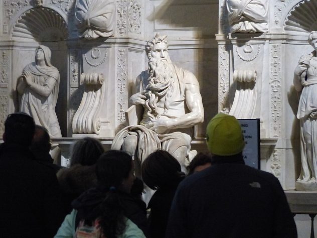 Escultura Moisés, de Michelangelo