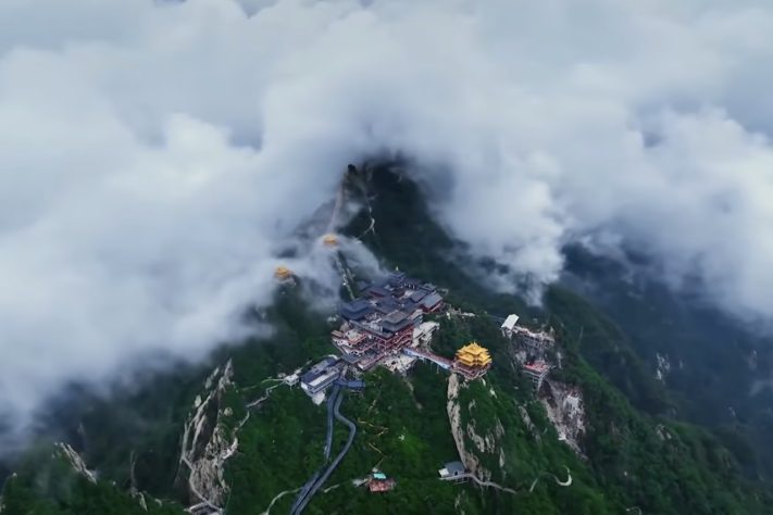 Monte Laojun, China – Reprodução/YouTube ChinaVista