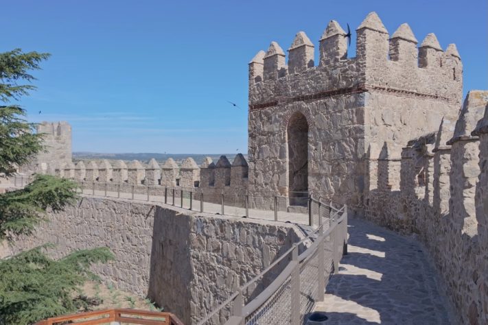 Muralhas de Ávila, Espanha – Reprodução/YouTube Ambient Explorers
