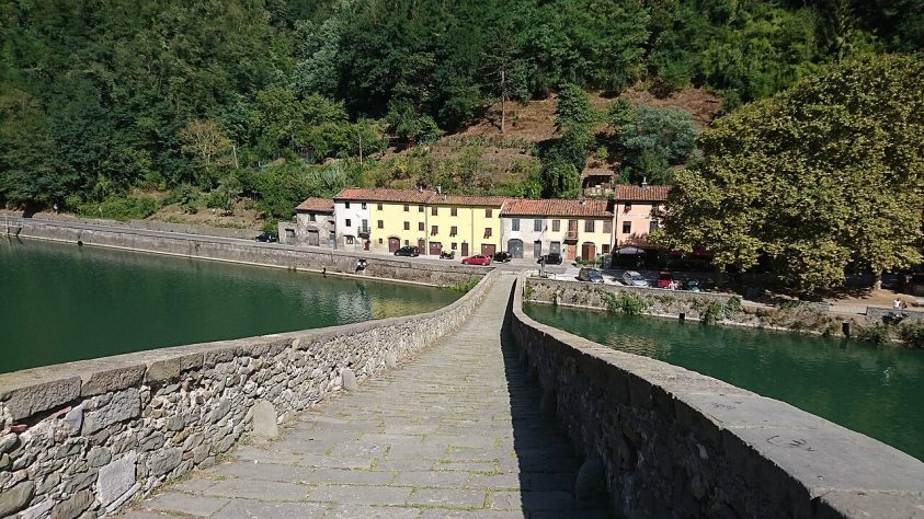 Ponte do Diabo, na região italiana da Toscana  