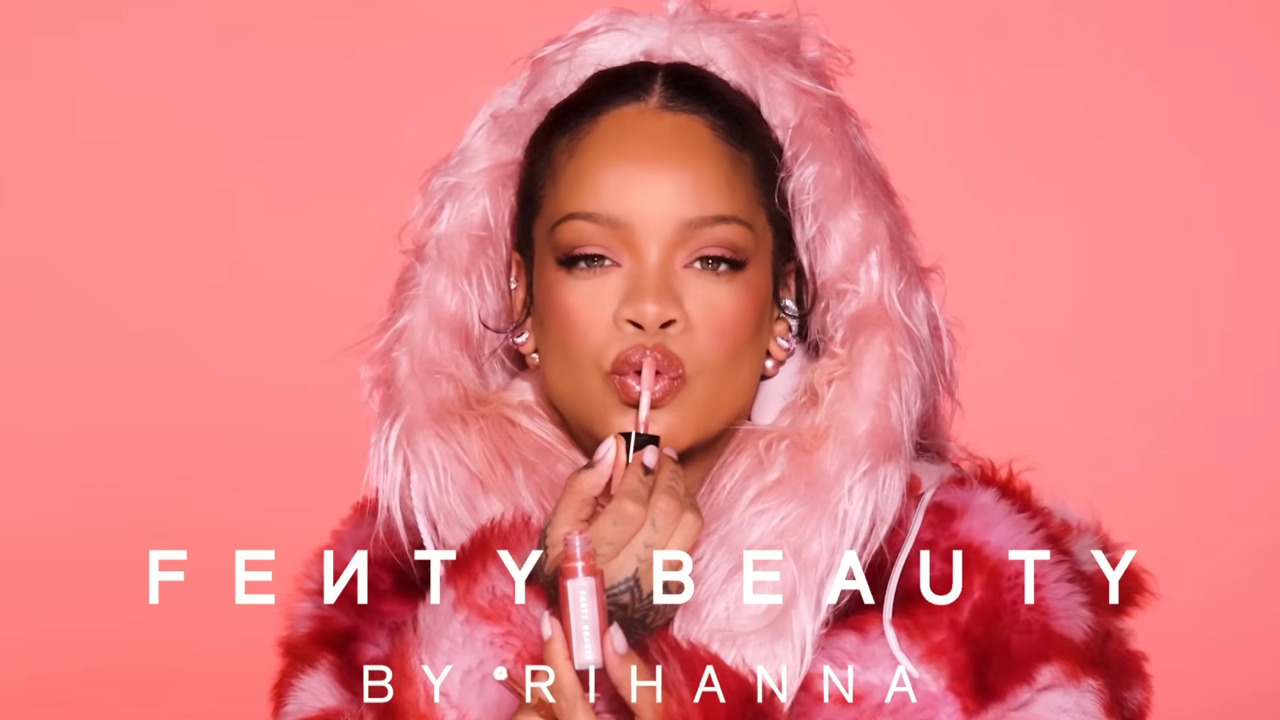 Depois de se afastar dos palcos, Rihanna expandiu seus negócios para o setor de beleza e moda. Em 2017, fundou, em parceria com o grupo francês LVMH, a marca de cosméticos Fenty Beauty, reconhecida por oferecer uma grande variedade de tons de base voltada à inclusão de diferentes tons de pele. 
