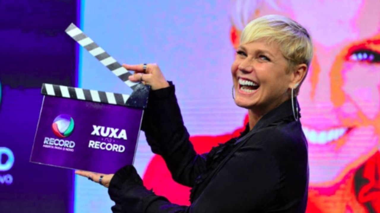 Xuxa Meneghel é apresentadora, cantora e atriz e se consolidou como uma das maiores personalidades da televisão brasileira à frente de programas como 