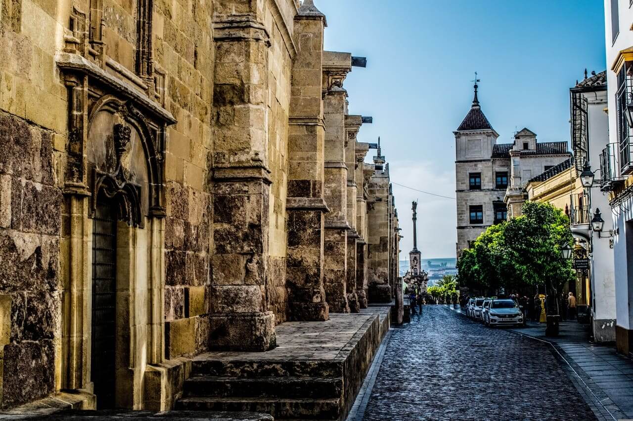 A cidade de Córdoba é reconhecida como o principal centro consumidor da bebida. Seu consumo é tão elevado que frequentemente é citado como superior ao de toda a Itália, segundo estimativas amplamente divulgadas.