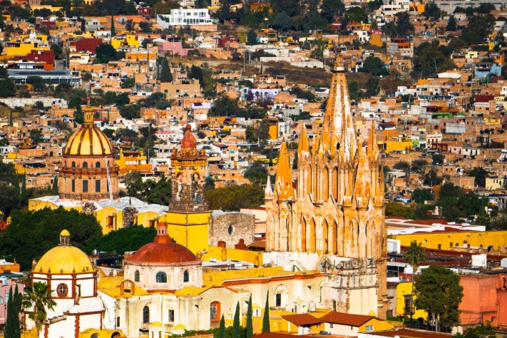San Miguel de Allende, México – Pexels/Heber Vazquez